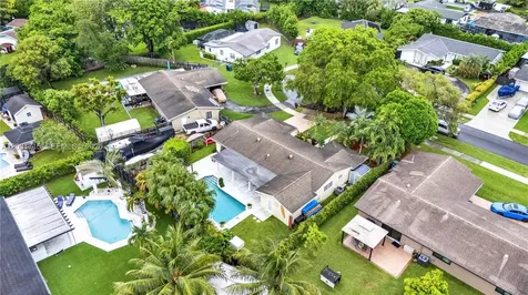 18920 SW 92nd Court Cutler Bay FL 33157