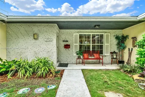 18920 SW 92nd Court Cutler Bay FL 33157