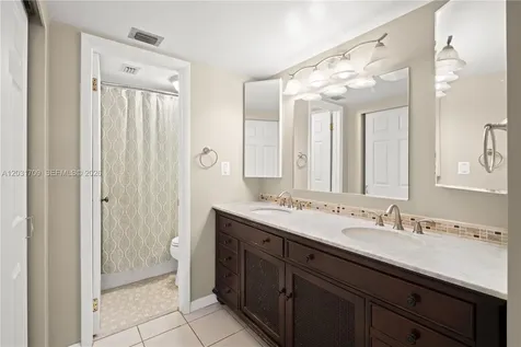 901 Colony Point Circle Pembroke Pines FL 33026