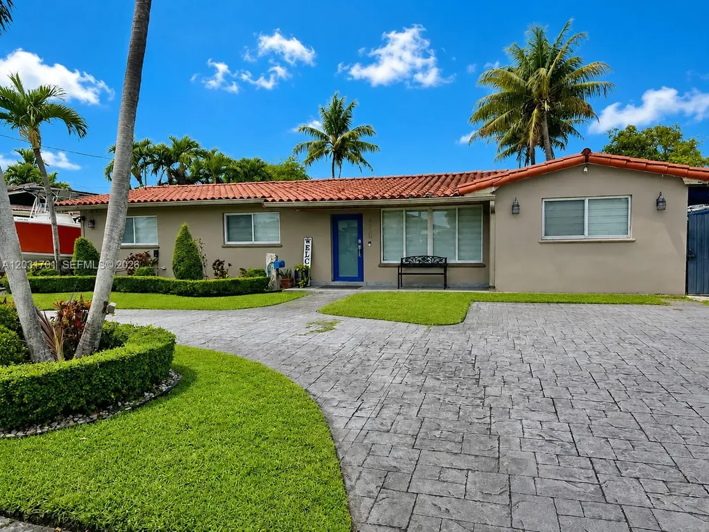 6220 W 10th Avenue Hialeah FL 33012