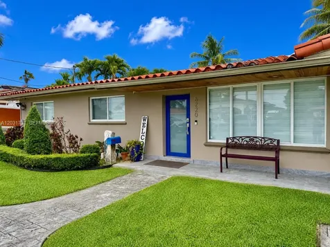 6220 W 10th Avenue Hialeah FL 33012