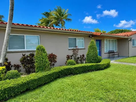 6220 W 10th Avenue Hialeah FL 33012