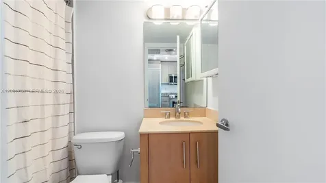 10275 Collins Avenue Bal Harbour FL 33154
