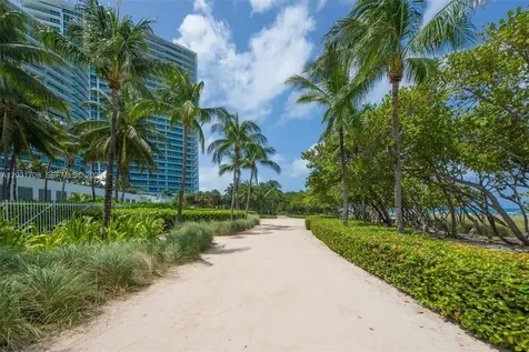 10275 Collins Avenue Bal Harbour FL 33154
