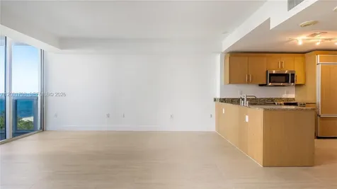 10275 Collins Avenue Bal Harbour FL 33154