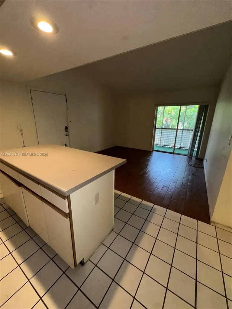 4055 W Mcnab Road Pompano Beach FL 33069