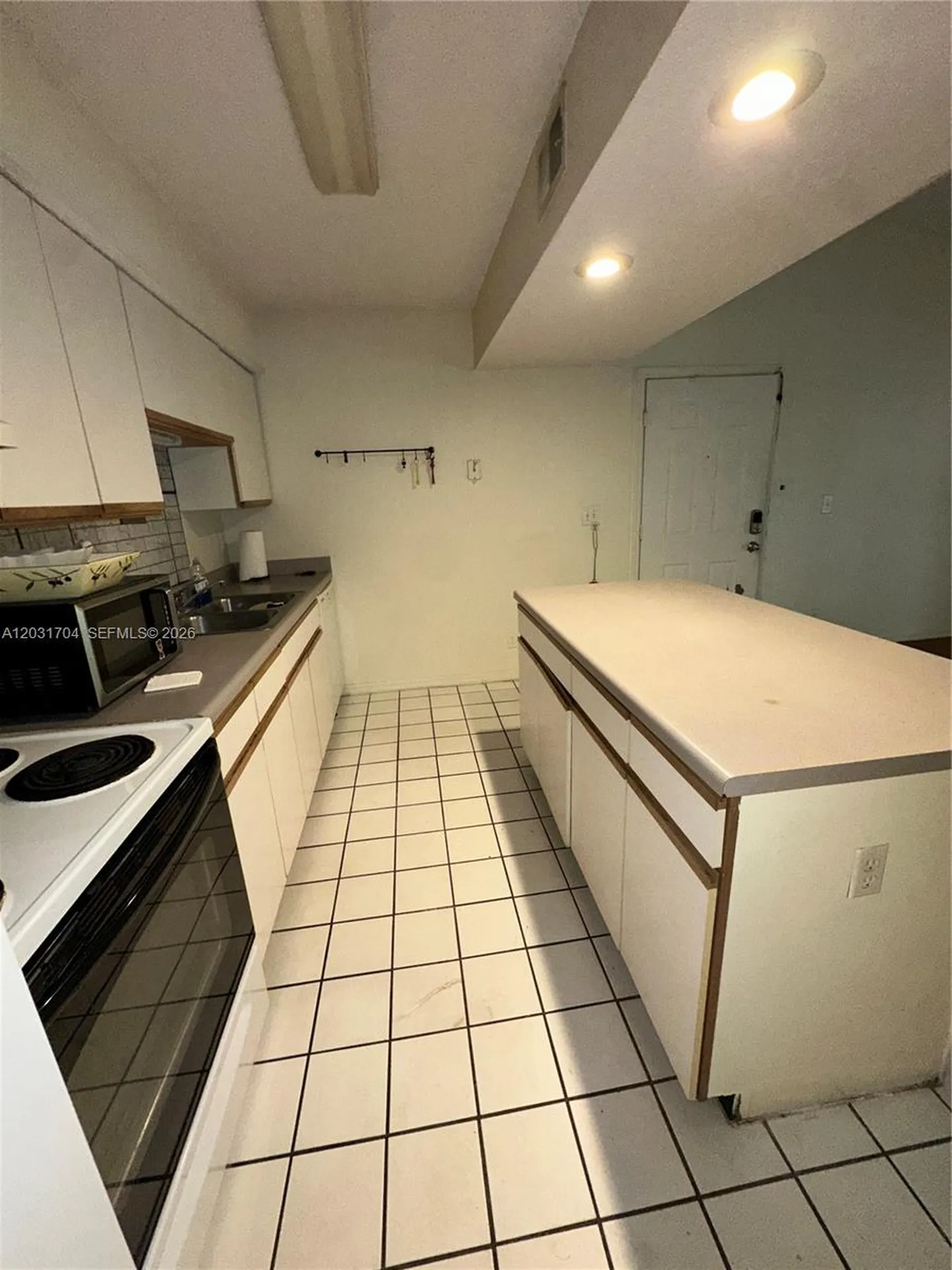 4055 W Mcnab Road Pompano Beach FL 33069