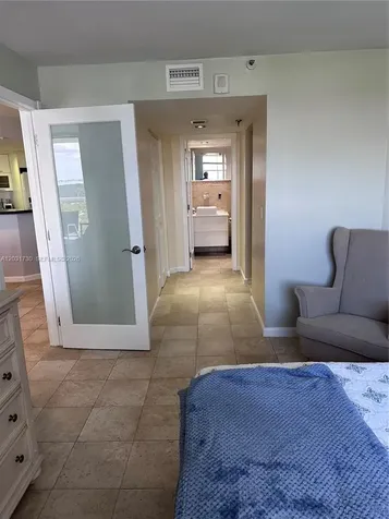 5880 W Collins Avenue Miami Beach FL 33140