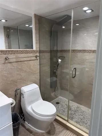 5880 W Collins Avenue Miami Beach FL 33140