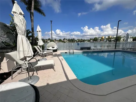 5880 W Collins Avenue Miami Beach FL 33140