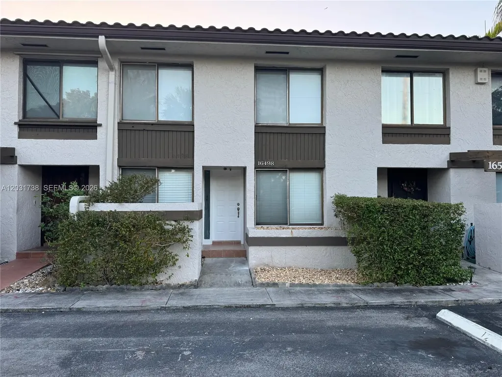 16498 NE 26th Avenue North Miami Beach FL 33160