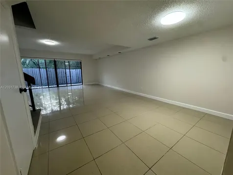 16498 NE 26th Avenue North Miami Beach FL 33160