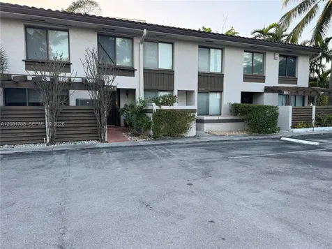 16498 NE 26th Avenue North Miami Beach FL 33160