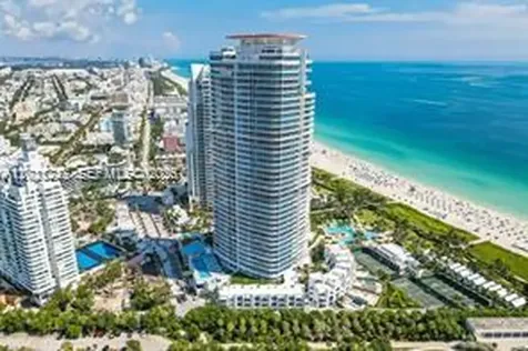 100 S Pointe Drive Miami Beach FL 33139