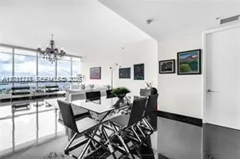 100 S Pointe Drive Miami Beach FL 33139