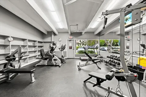 3101 N Country Club Drive Aventura FL 33180