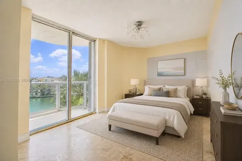 5900 Collins Avenue Miami Beach FL 33140