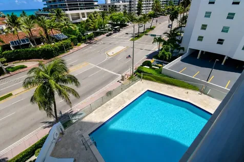 5900 Collins Avenue Miami Beach FL 33140