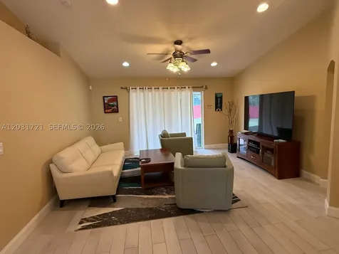 5861 NW Cullom Port St. Lucie FL 34986