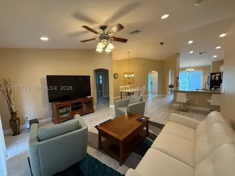 5861 NW Cullom Port St. Lucie FL 34986