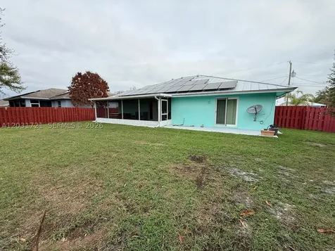 5861 NW Cullom Port St. Lucie FL 34986