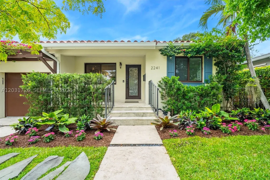2241 SW 25th Terrace Miami FL 33133