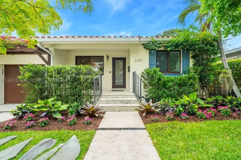 2241 SW 25th Terrace Miami FL 33133