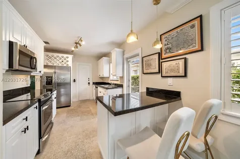 2241 SW 25th Terrace Miami FL 33133