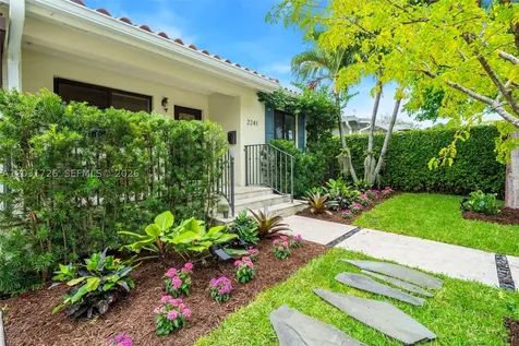 2241 SW 25th Terrace Miami FL 33133