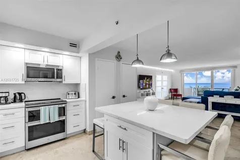 9195 Collins Avenue Surfside FL 33154