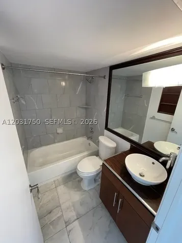770 Claughton Island Drive Miami FL 33131