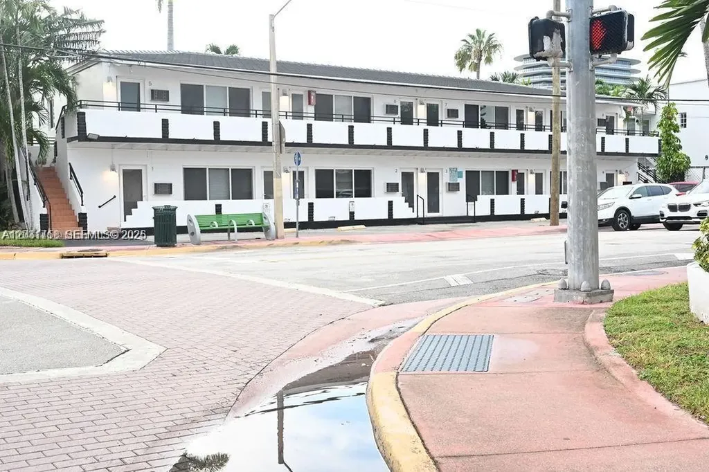 345 85th Street Miami Beach FL 33141