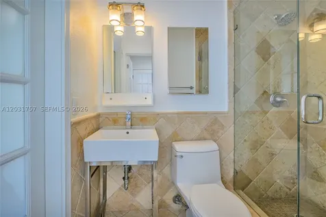 2120 NE 207th Street Miami FL 33179
