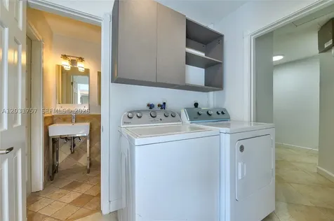 2120 NE 207th Street Miami FL 33179