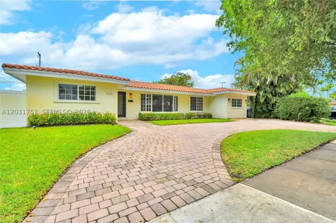 2120 NE 207th Street Miami FL 33179