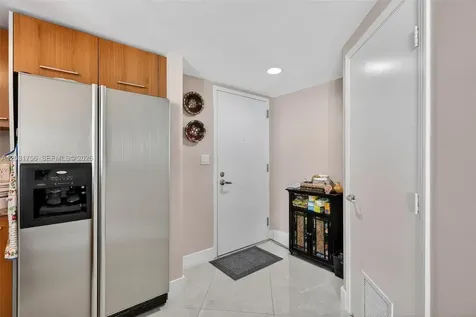 9066 SW 73rd Court Miami FL 33156