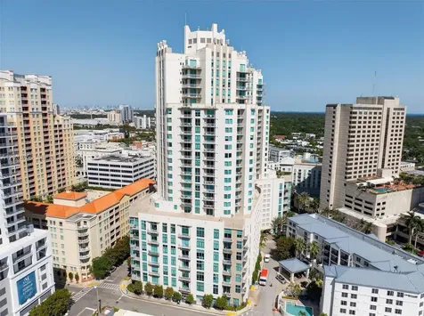 9066 SW 73rd Court Miami FL 33156