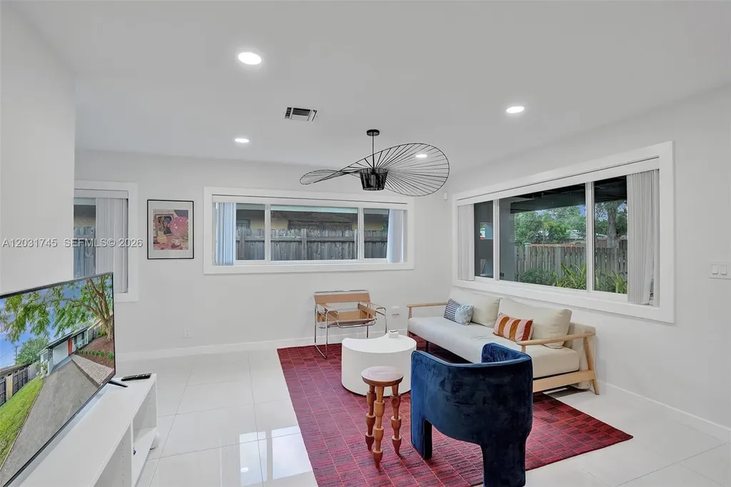 1605 NW 7th Terrace Fort Lauderdale FL 33311