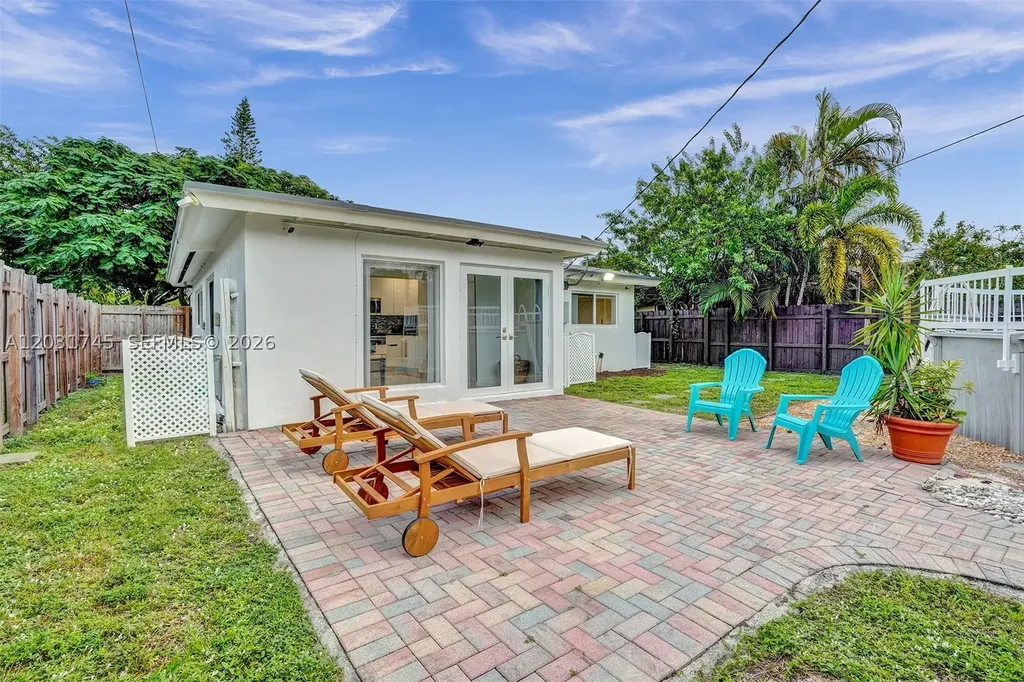 1605 NW 7th Terrace Fort Lauderdale FL 33311