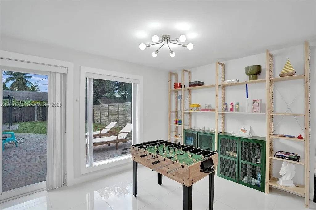1605 NW 7th Terrace Fort Lauderdale FL 33311
