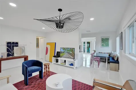 1605 NW 7th Terrace Fort Lauderdale FL 33311