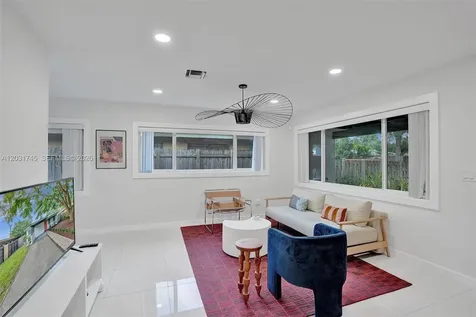 1605 NW 7th Terrace Fort Lauderdale FL 33311