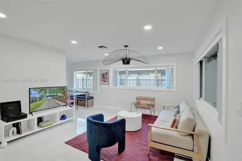 1605 NW 7th Terrace Fort Lauderdale FL 33311