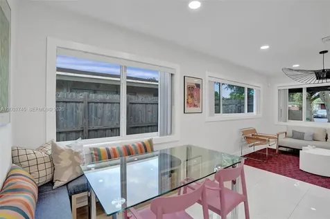 1605 NW 7th Terrace Fort Lauderdale FL 33311