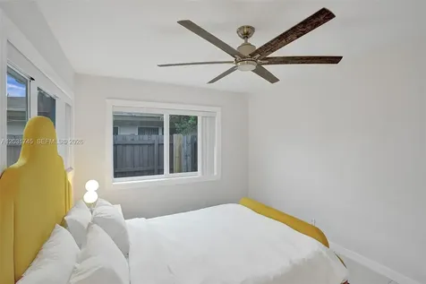 1605 NW 7th Terrace Fort Lauderdale FL 33311
