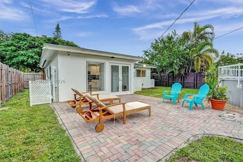 1605 NW 7th Terrace Fort Lauderdale FL 33311