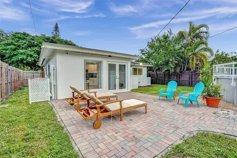 1605 NW 7th Terrace Fort Lauderdale FL 33311