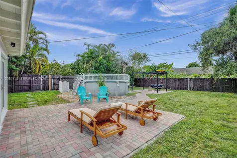 1605 NW 7th Terrace Fort Lauderdale FL 33311