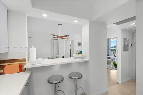 5600 Collins Avenue Miami Beach FL 33140