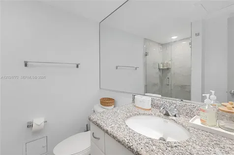 5600 Collins Avenue Miami Beach FL 33140